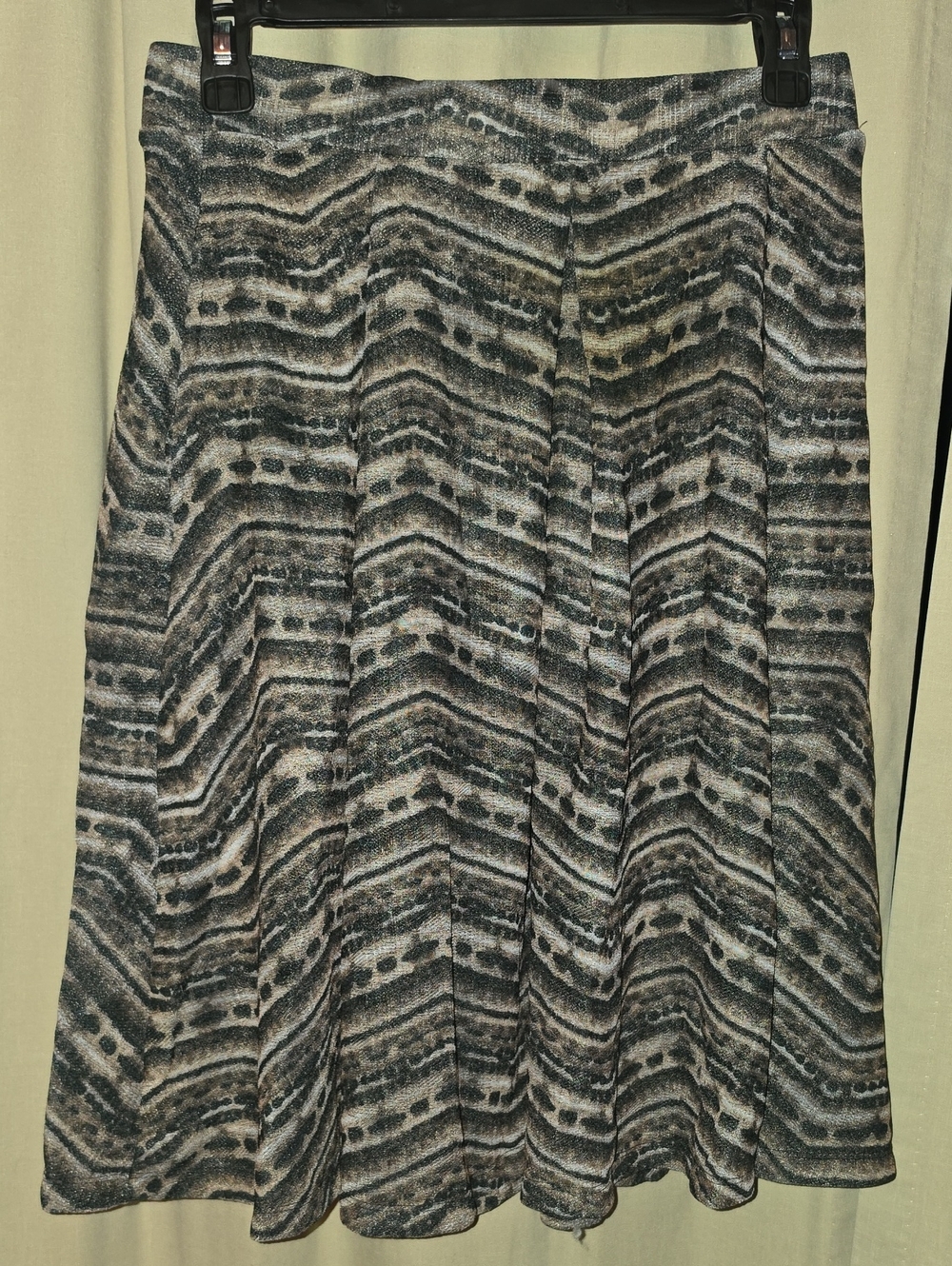 LuLaRoe Brown Tan Chevron-Style Skater Skirt With Pockets